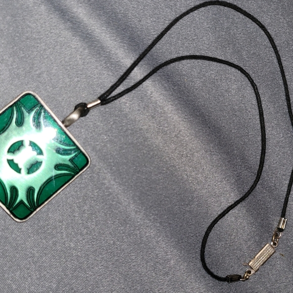 Green Square Fancy Blade Epoxy Necklace - Picture 2 of 4